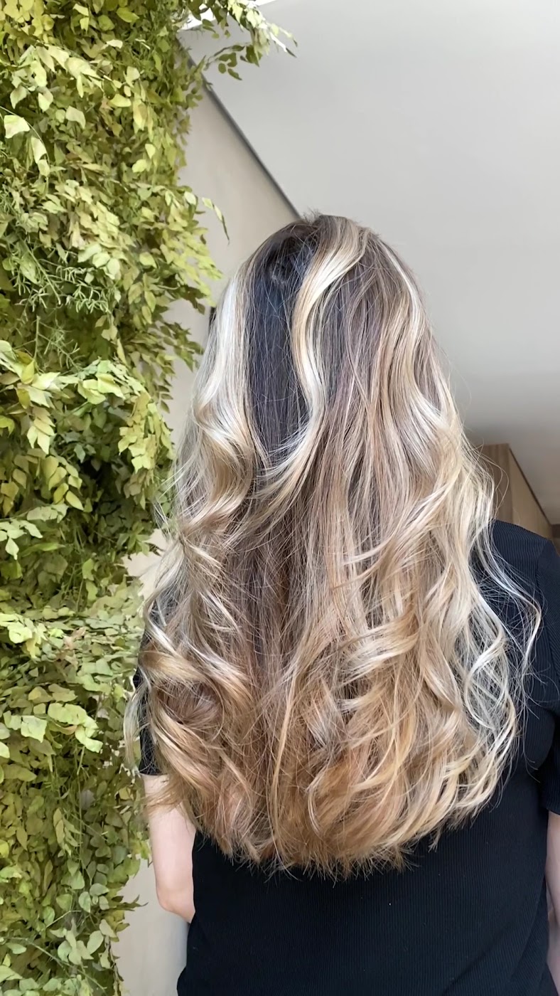Cabelo longo com luzes